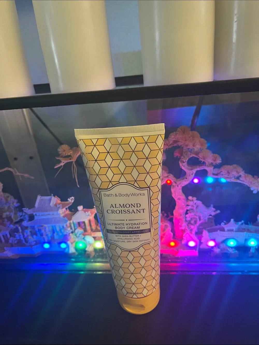 Bath & Body Works Almond Croissant Body Cream - Yellow